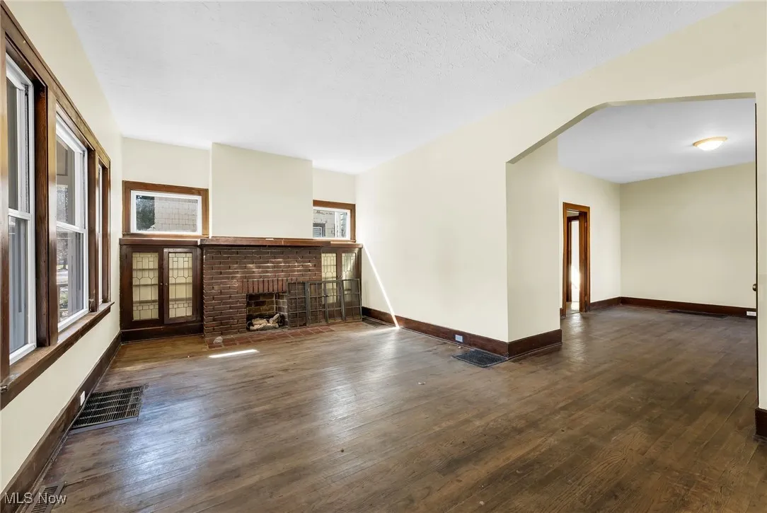 2142 W 95th Street, Cleveland, Ohio 44102,MLS Now Listing ID