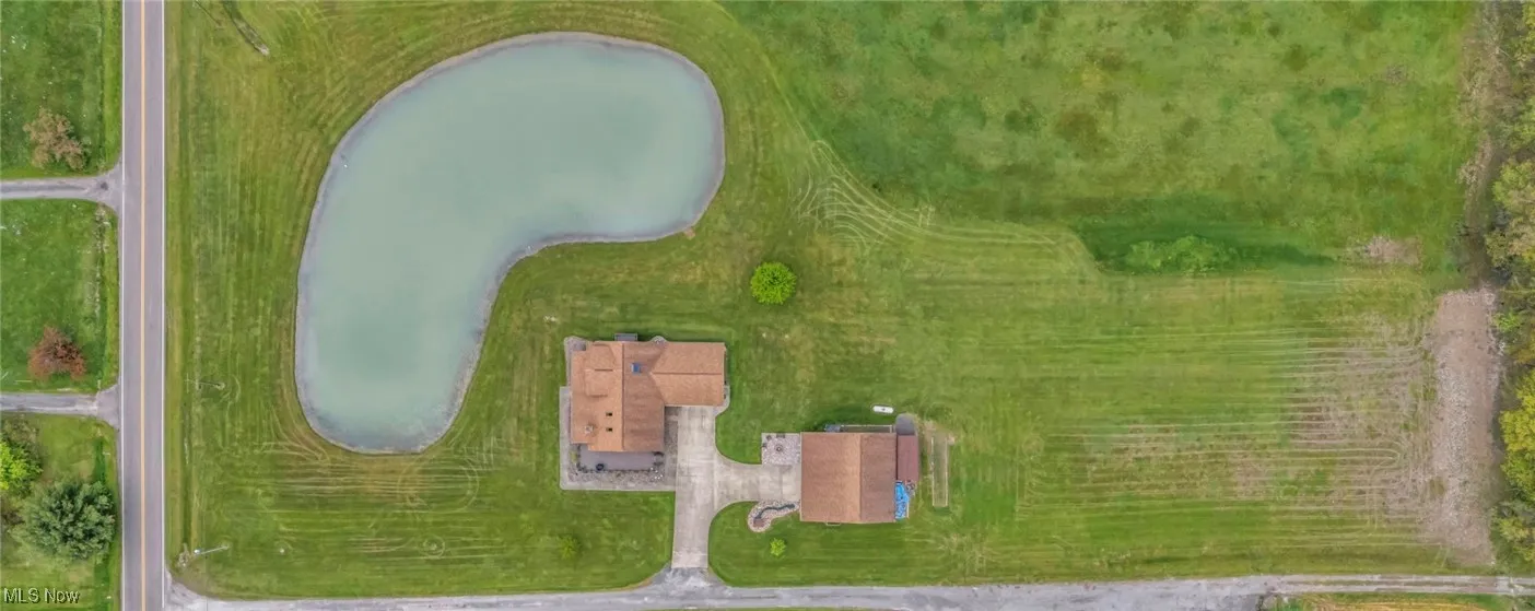 Aerial view of property's location