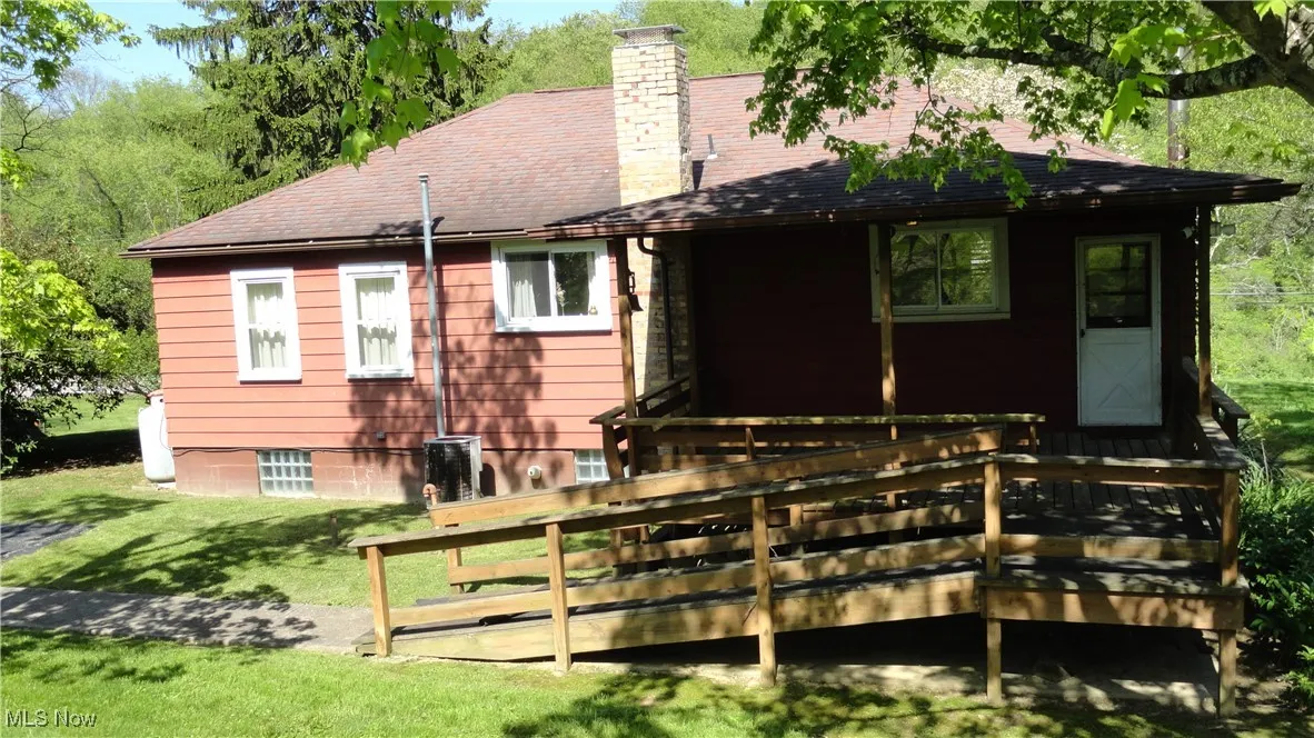 7517 Veterans Boulevard, Chester, West Virginia 26034,MLS Now Listing ID