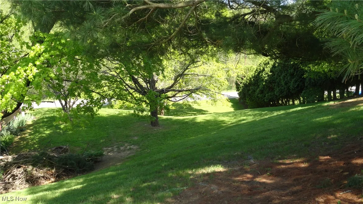 7517 Veterans Boulevard, Chester, West Virginia 26034,MLS Now Listing ID