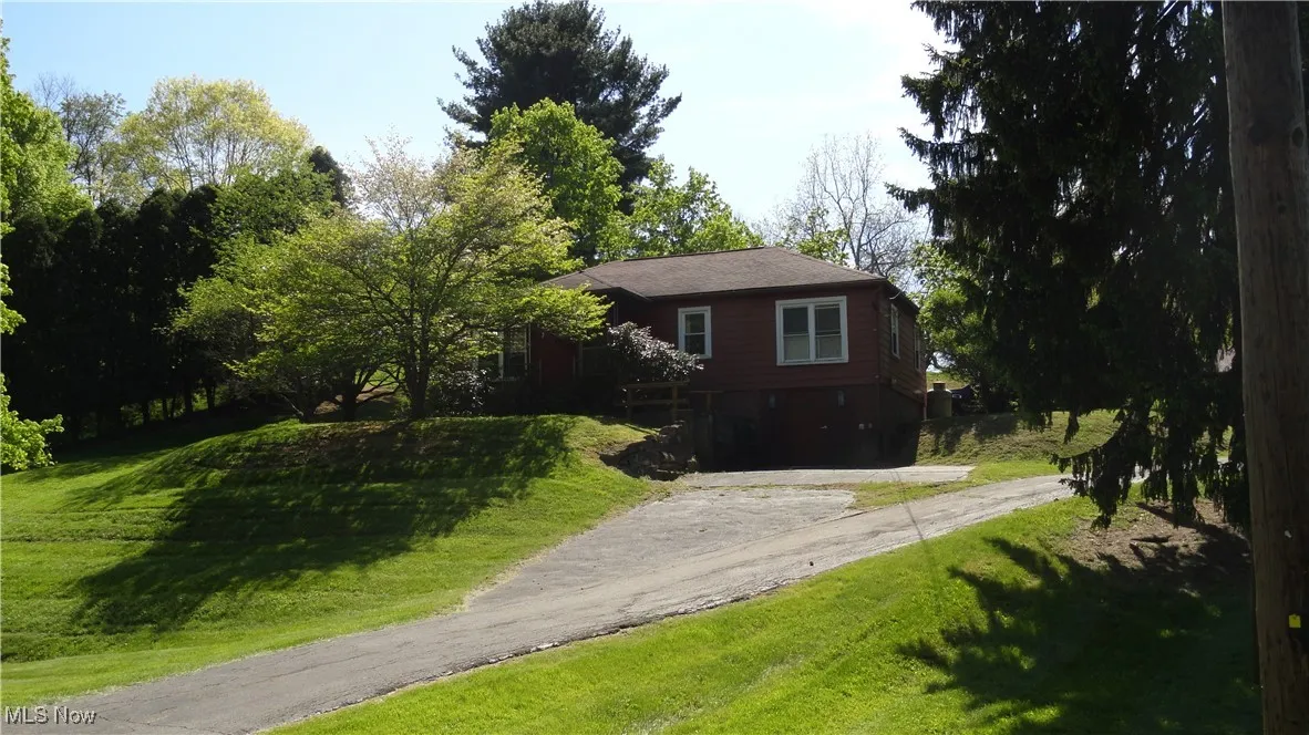 7517 Veterans Boulevard, Chester, West Virginia 26034,MLS Now Listing ID