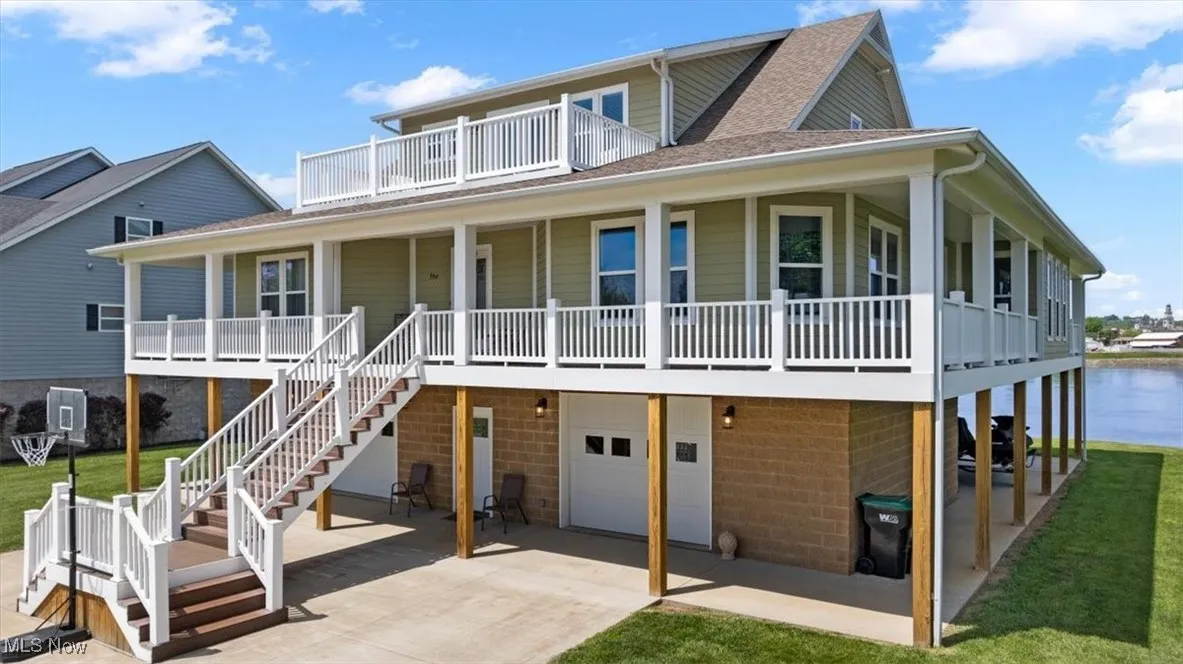 Located on the beautiful Ohio River