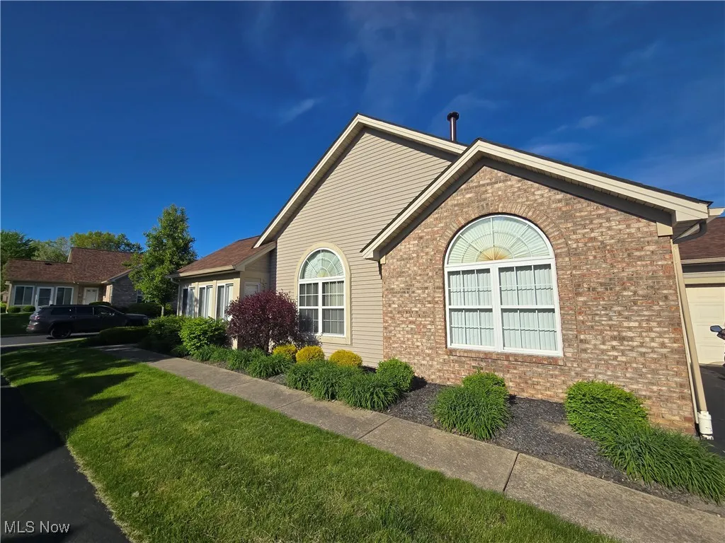 695 E Western Reserve Road # 1001, Poland, Ohio,MLS Now Listing ID