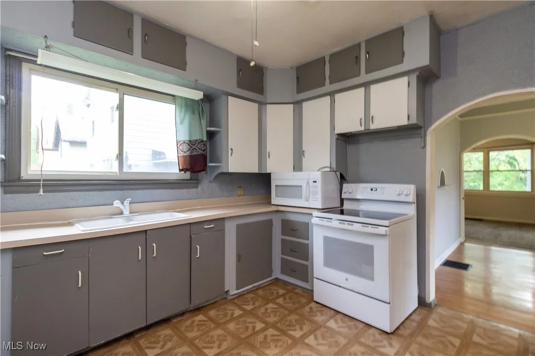 114 Mendel Court, Elyria, Ohio,MLS Now Listing ID