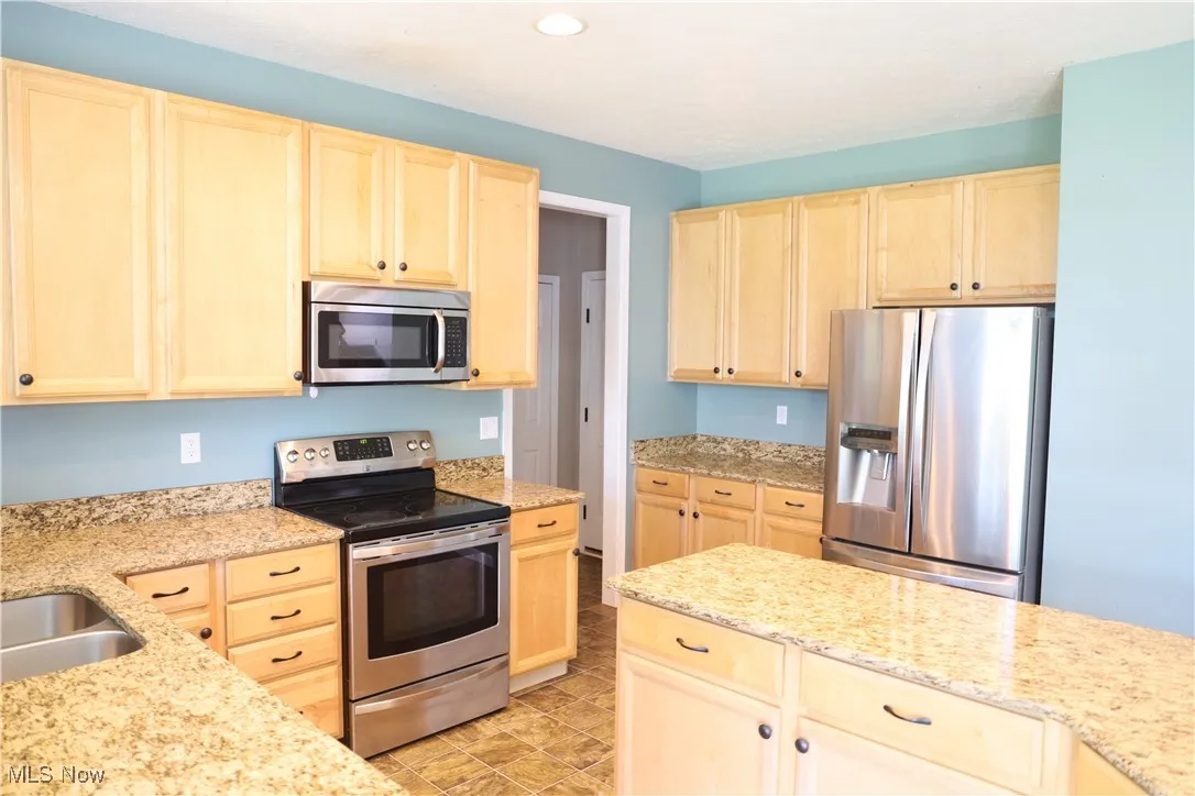 37591 Stoney Lake Drive, North Ridgeville, Ohio,MLS Now Listing ID