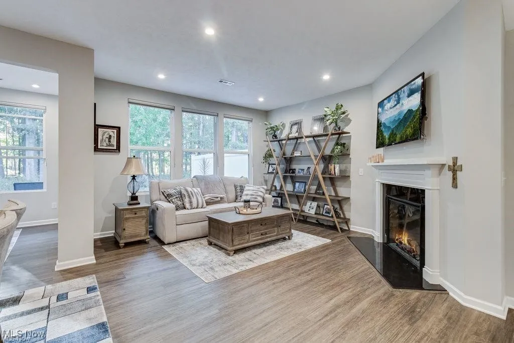 844 Woodside Drive, Westlake, Ohio,MLS Now Listing ID
