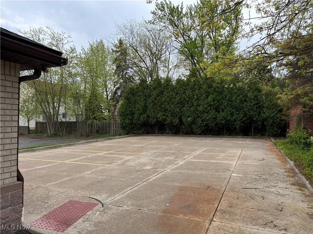 Parking Lot