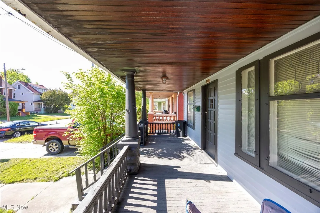 Front Deck/ Wooden terrace featuring covered porch