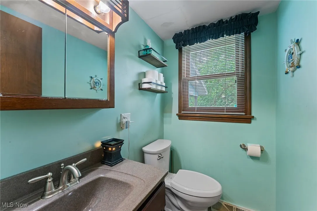 652 Meadowland Drive, Hubbard, Ohio,MLS Now Listing ID