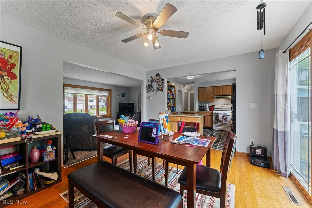 652 Meadowland Drive, Hubbard, Ohio,MLS Now Listing ID