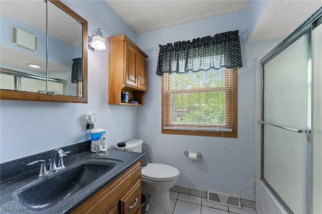 652 Meadowland Drive, Hubbard, Ohio,MLS Now Listing ID