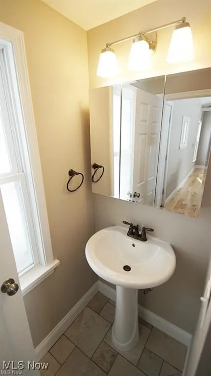 Guest Suite Bathroom