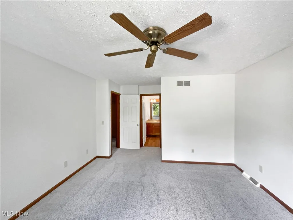 33531 Dickens Circle, North Ridgeville, Ohio 44039,MLS Now Listing ID