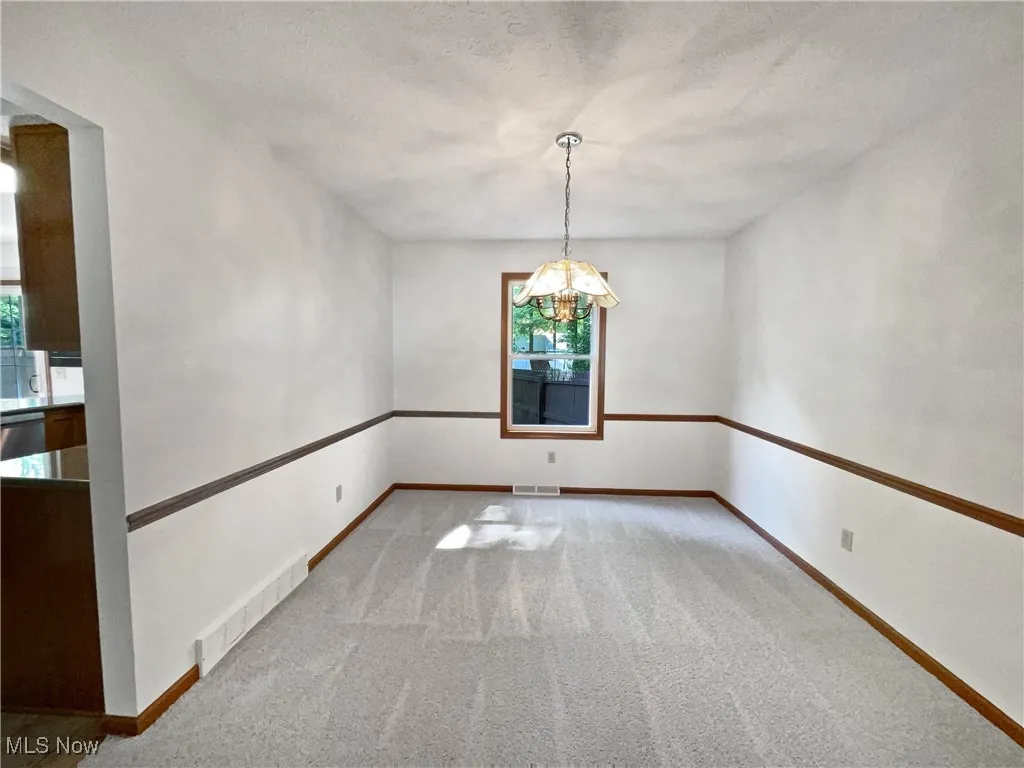 33531 Dickens Circle, North Ridgeville, Ohio 44039,MLS Now Listing ID