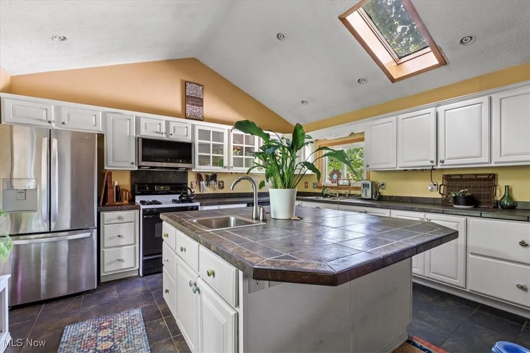 2854 Wells Lock Road, Elizabeth, West Virginia 26143,MLS Now Listing ID