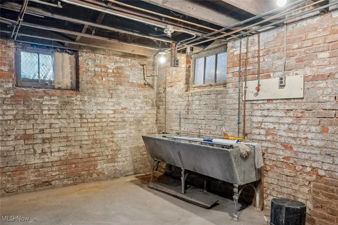 6516 Saint Clair Avenue, Cleveland, Ohio,MLS Now Listing ID