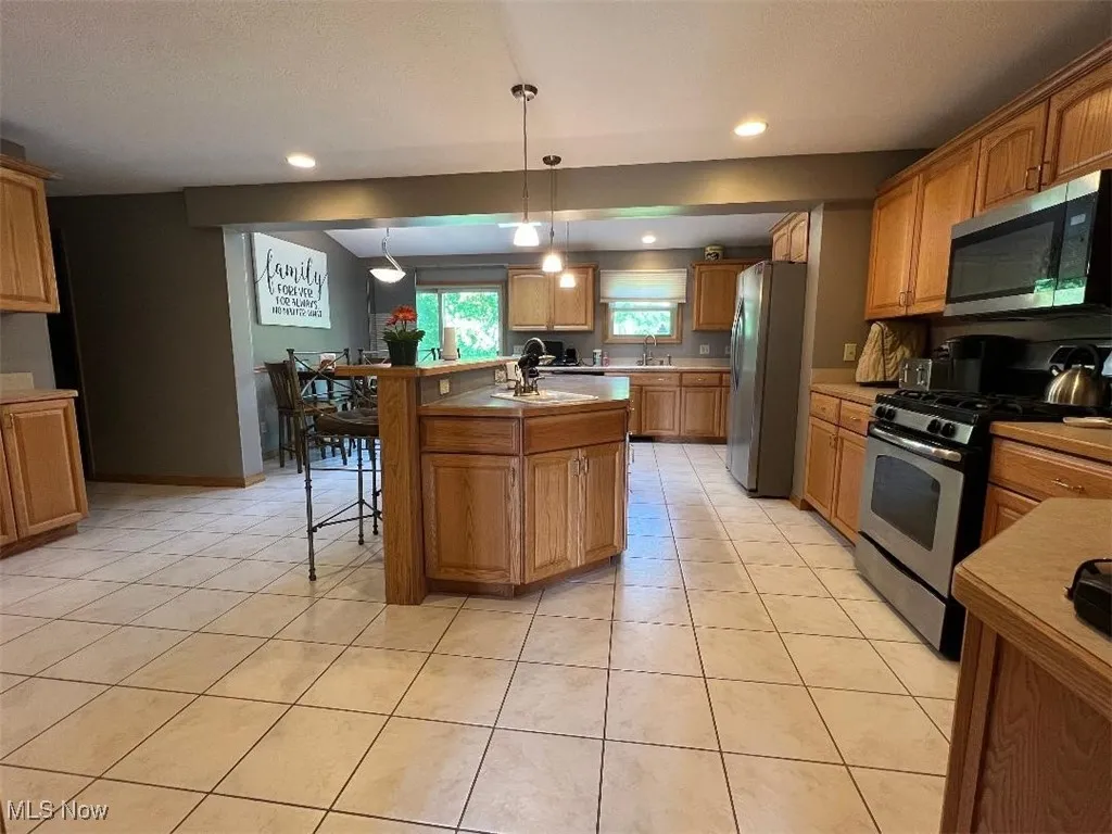 Check out the size of this kitchen! Perfect for entertaining!