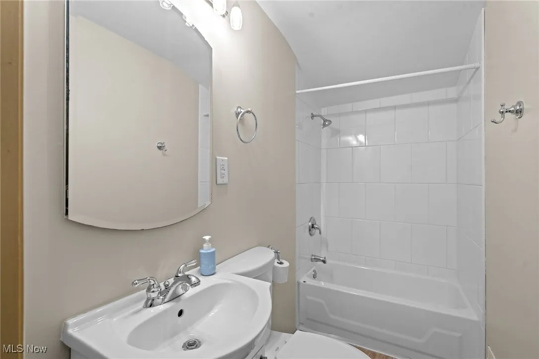 6319 E Pleasant Valley Road, Independence, Ohio,MLS Now Listing ID