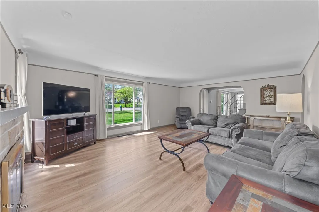 6319 E Pleasant Valley Road, Independence, Ohio,MLS Now Listing ID