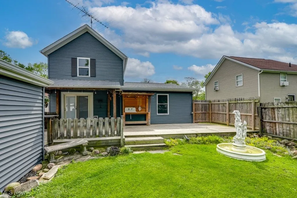 147 Vine Street, Ravenna, Ohio,MLS Now Listing ID
