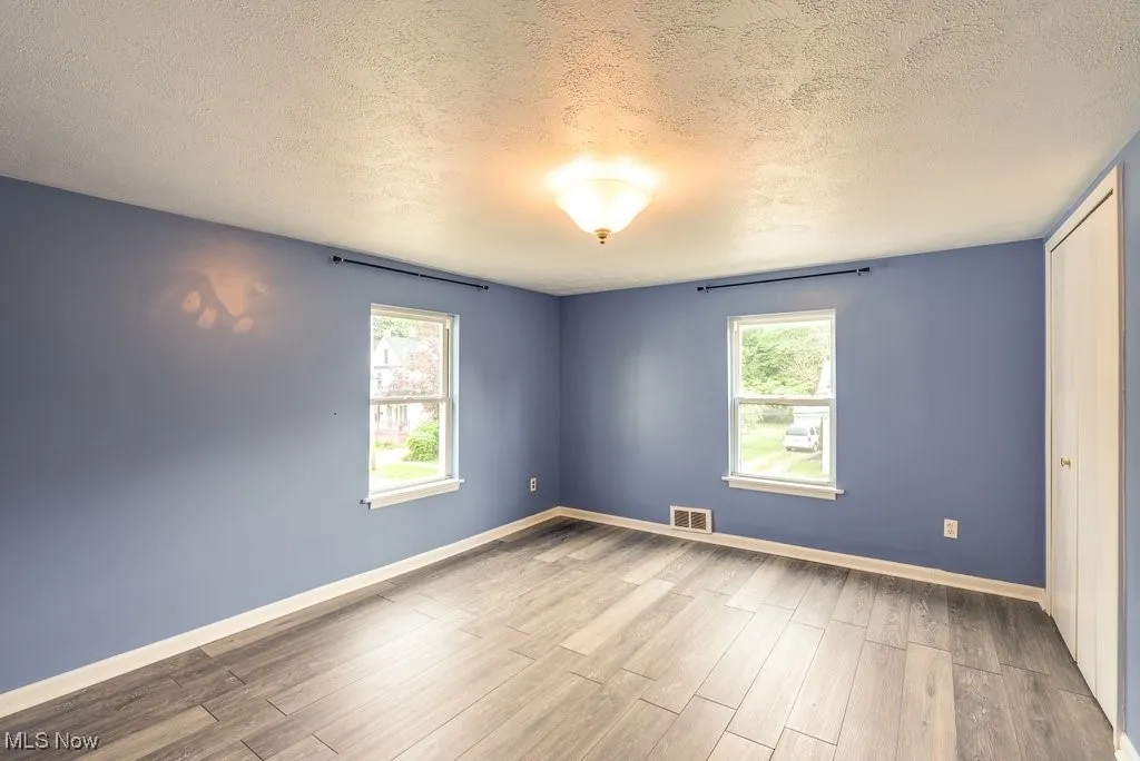 147 Vine Street, Ravenna, Ohio,MLS Now Listing ID
