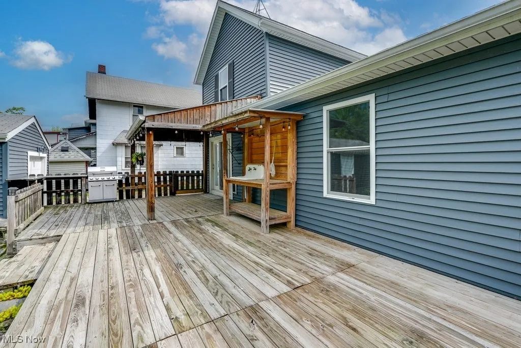147 Vine Street, Ravenna, Ohio,MLS Now Listing ID
