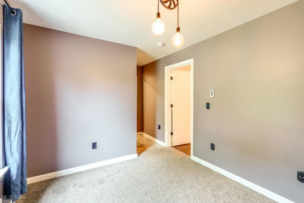 147 Vine Street, Ravenna, Ohio,MLS Now Listing ID