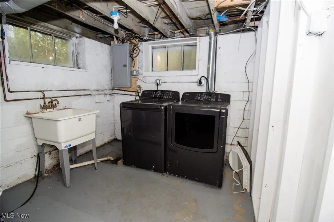 858 Roanoke Road, Cleveland Heights, Ohio,MLS Now Listing ID