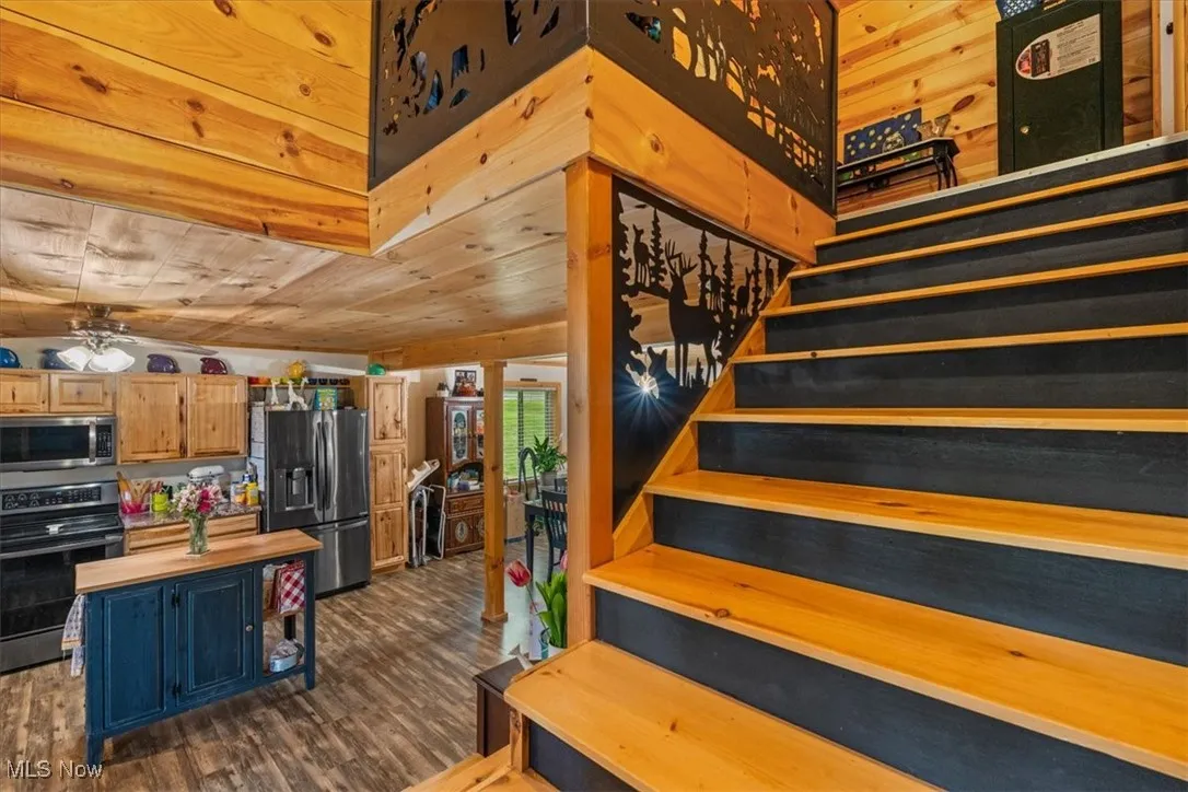 992 Munday Road, Elizabeth, West Virginia 26143,MLS Now Listing ID