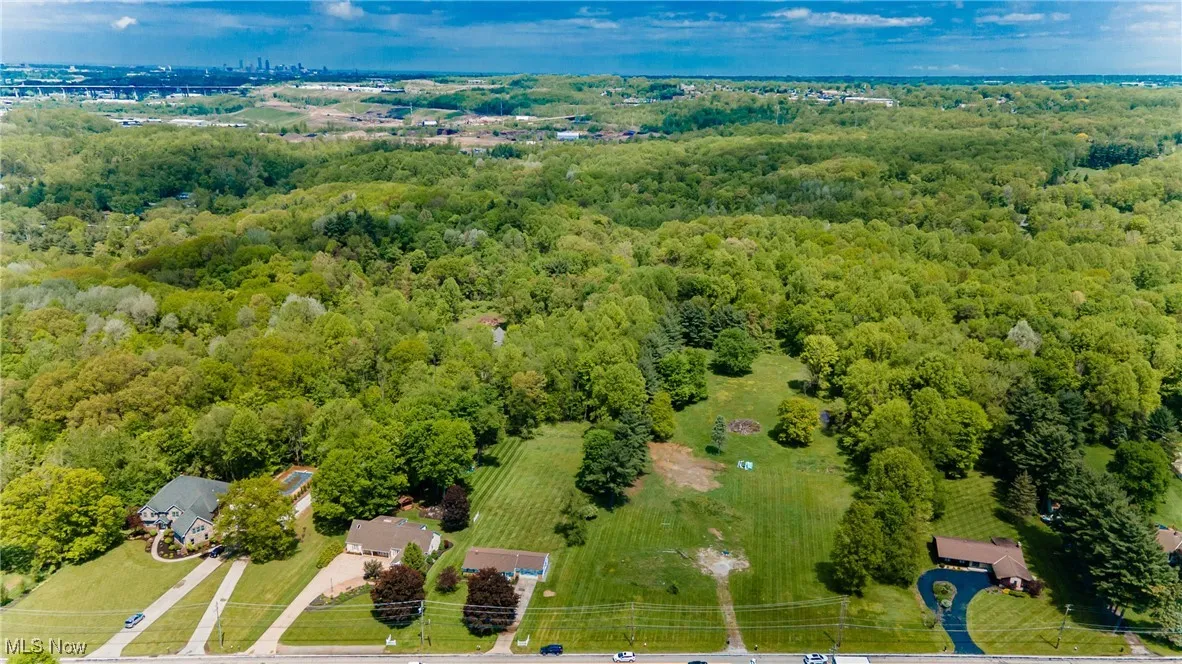 Bird's eye view of a heavily wooded area