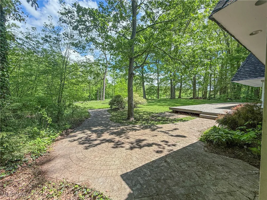 17549 Merry Oaks Trail, Chagrin Falls, Ohio,MLS Now Listing ID