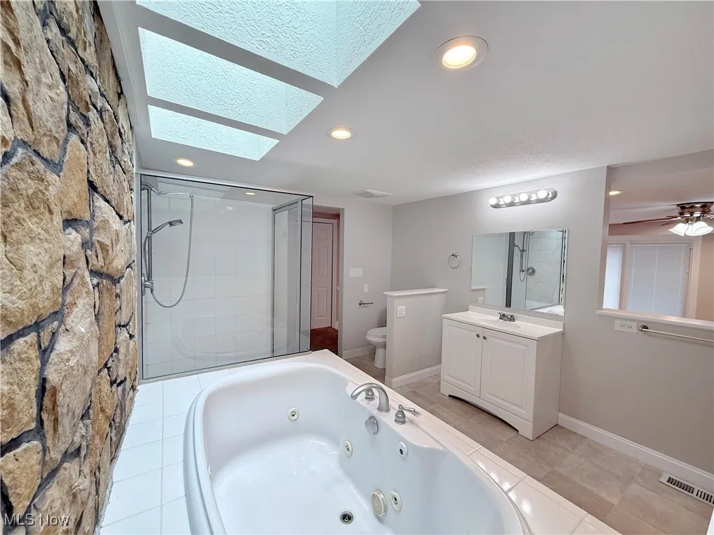 17549 Merry Oaks Trail, Chagrin Falls, Ohio,MLS Now Listing ID