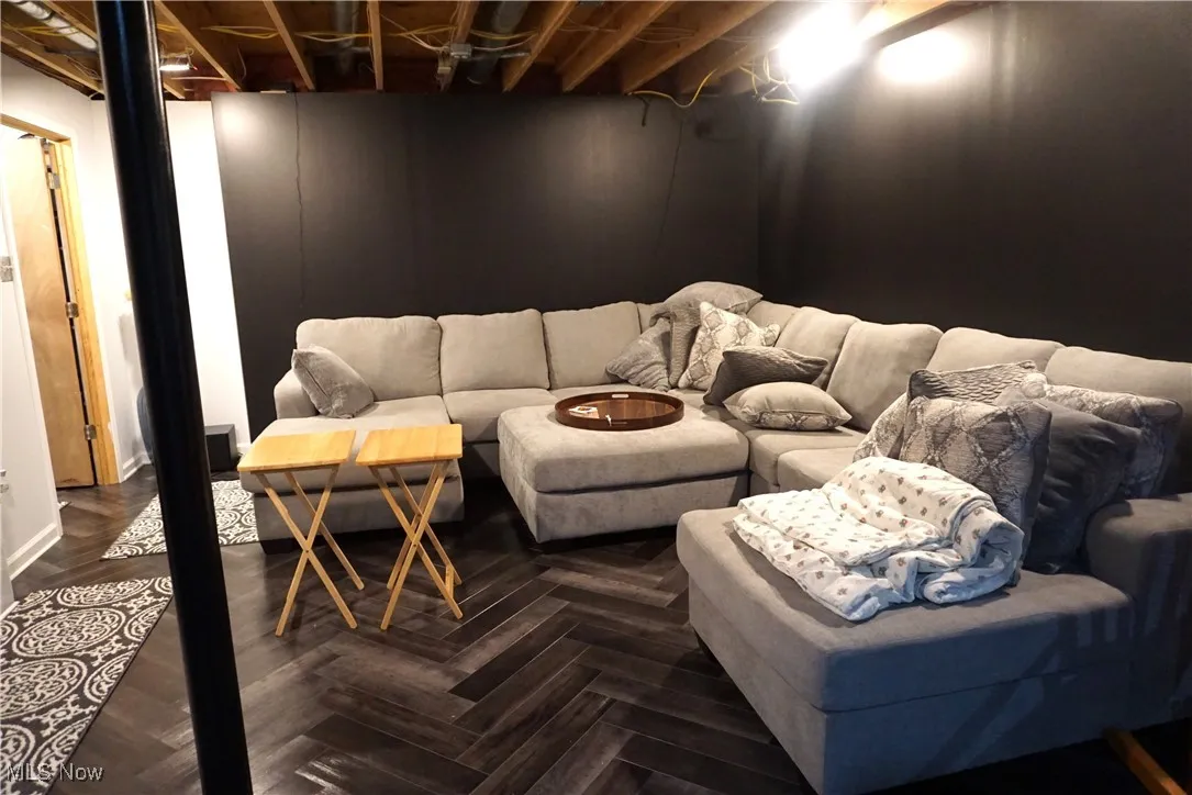 rec room in bsmt