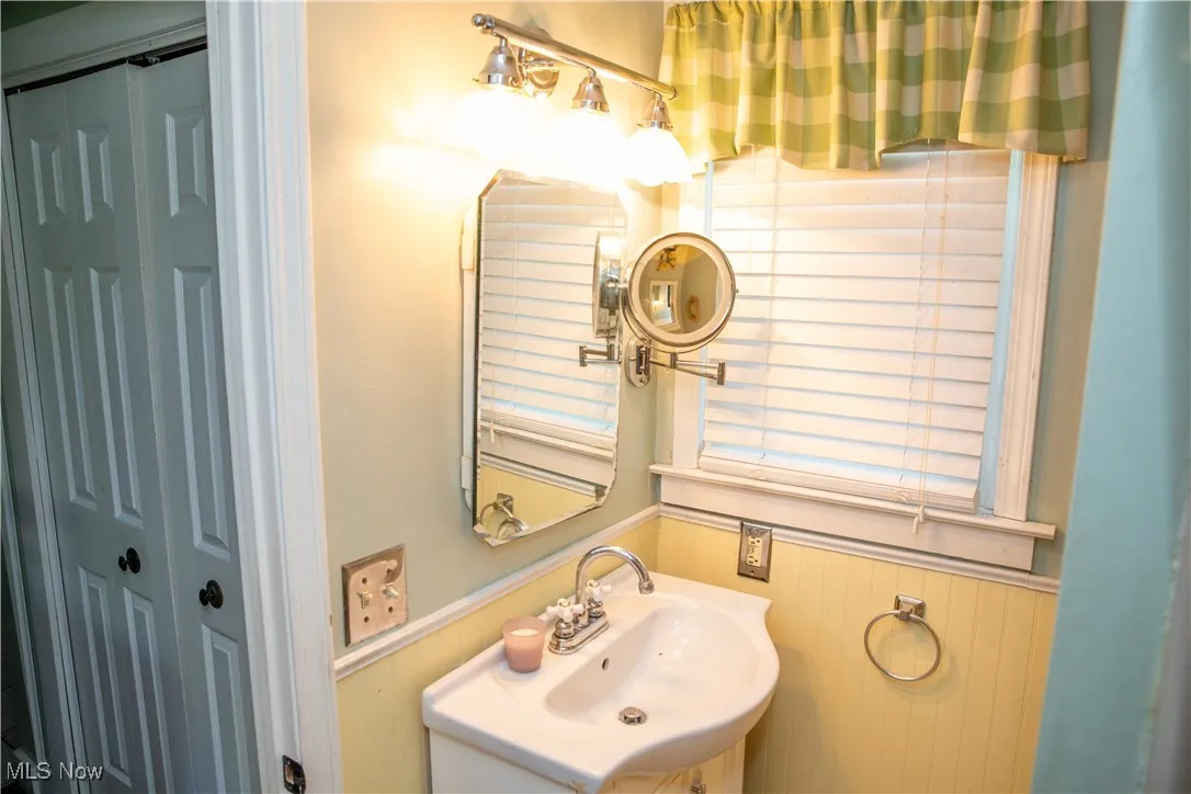 2948 Newton Falls, Newton Falls, Ohio,MLS Now Listing ID