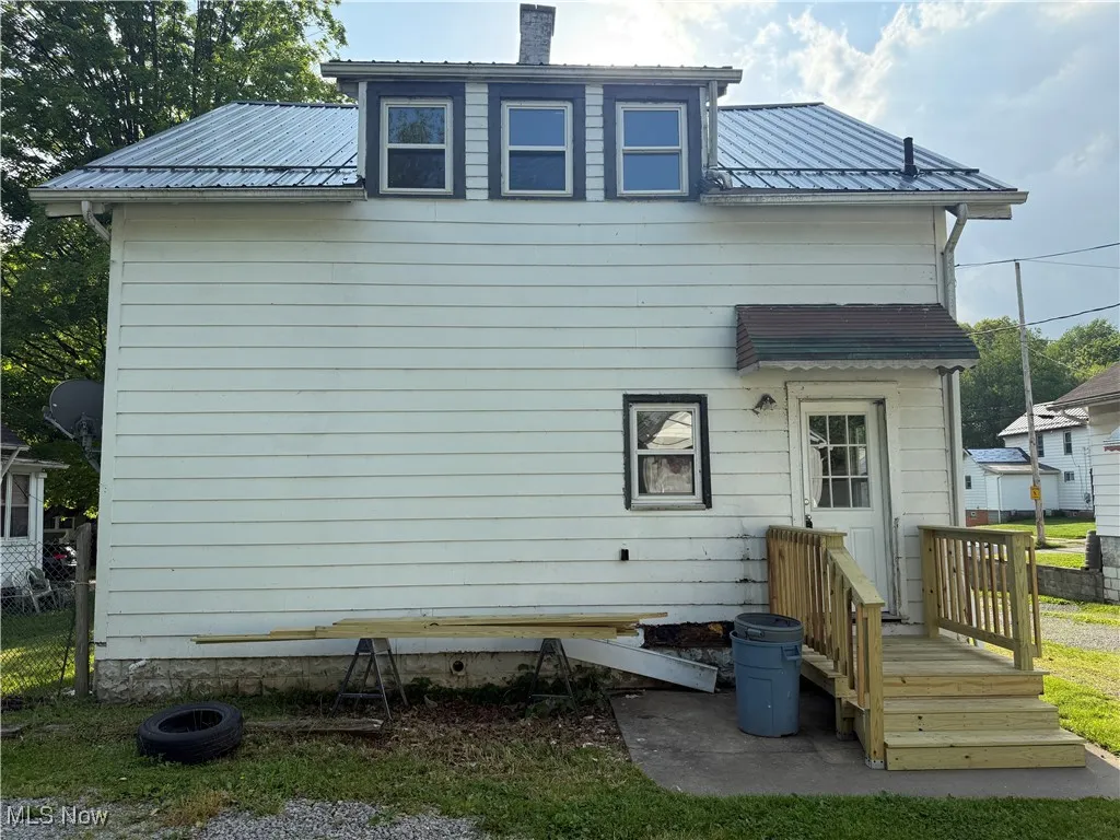 210 Perry Street # Front, Struthers, Ohio,MLS Now Listing ID