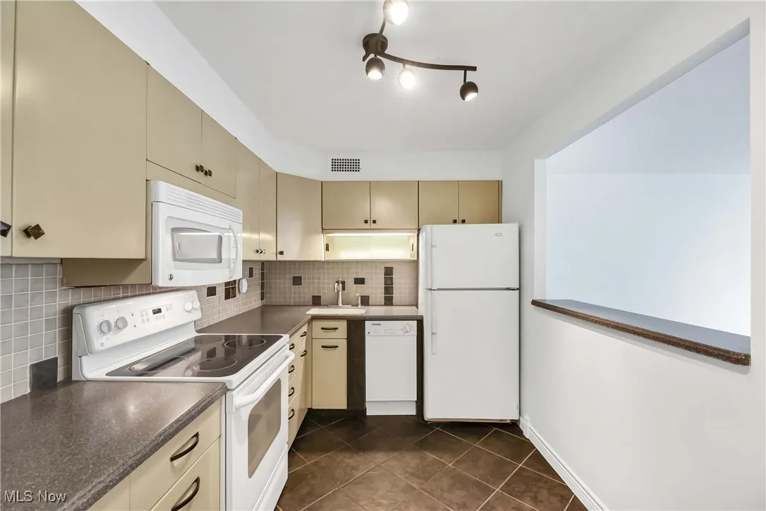 12700 Lake Avenue # 608, Lakewood, Ohio,MLS Now Listing ID