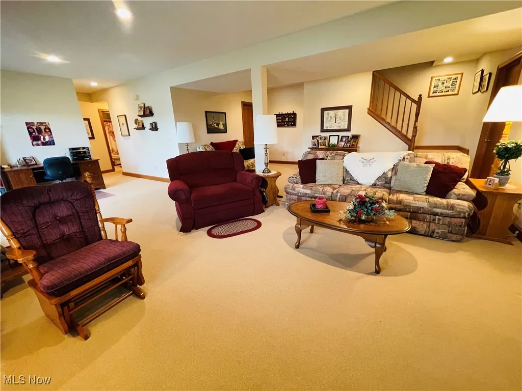 43 Mallard Pointe, Mount Vernon, Ohio,MLS Now Listing ID