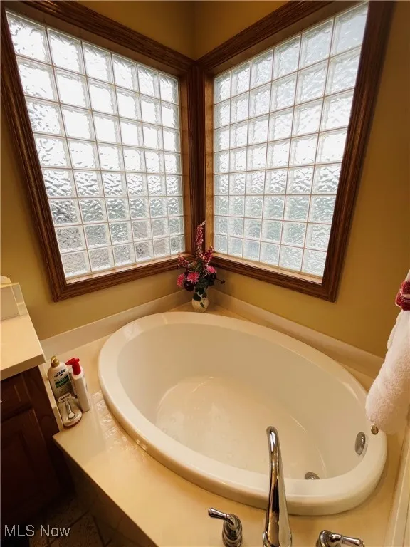 43 Mallard Pointe, Mount Vernon, Ohio,MLS Now Listing ID