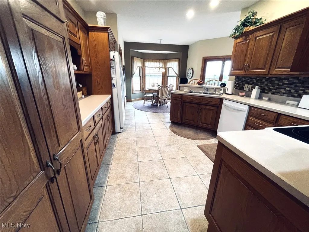 43 Mallard Pointe, Mount Vernon, Ohio,MLS Now Listing ID