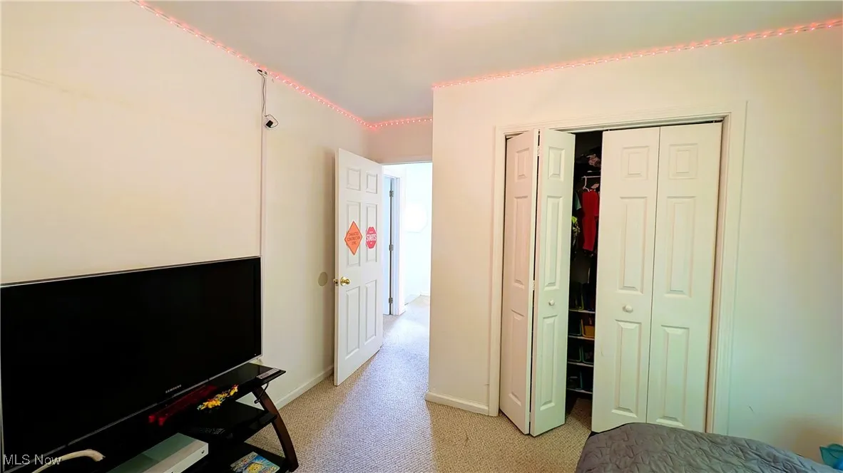 33-37 Alaska Avenue, Chester, West Virginia,MLS Now Listing ID