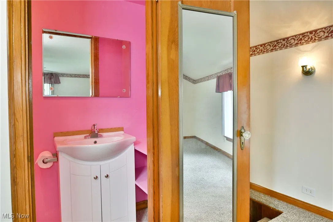 140 Raymond Avenue, Warren, Ohio,MLS Now Listing ID