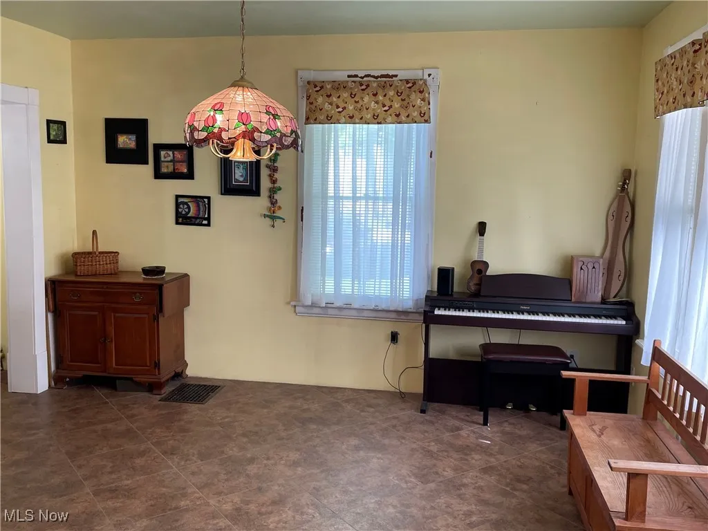 1605 E 46th Street, Ashtabula, Ohio,MLS Now Listing ID