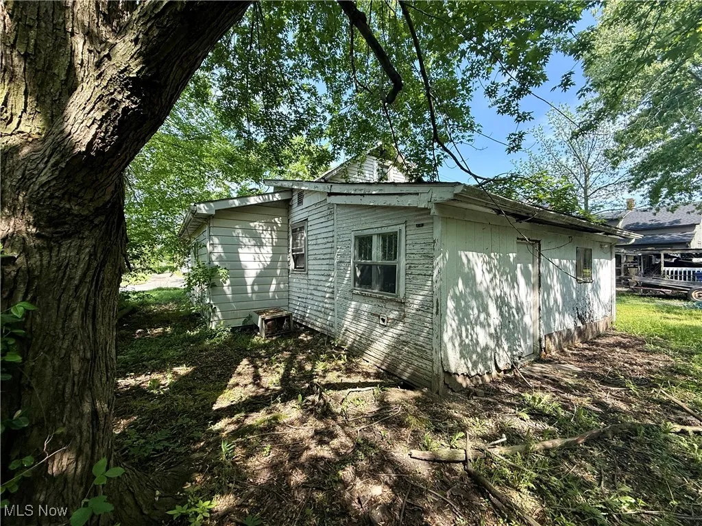 View of property exterior