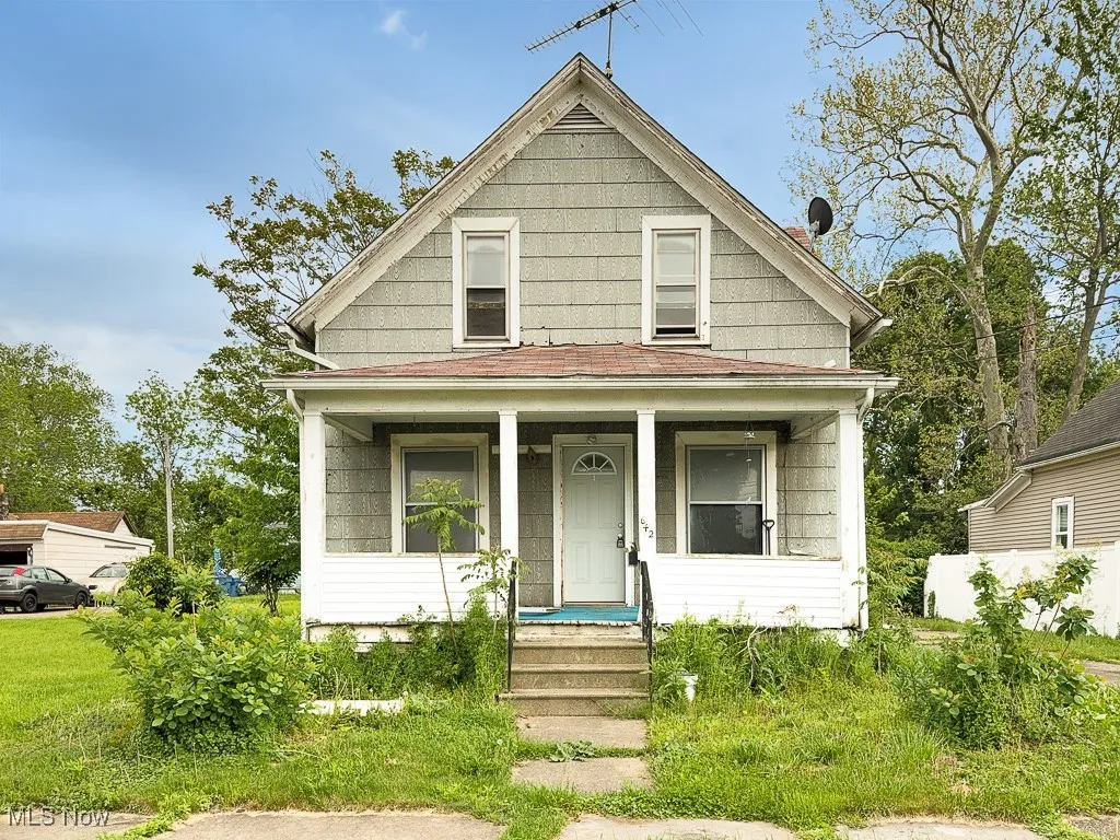 View of front facade with covered porch
