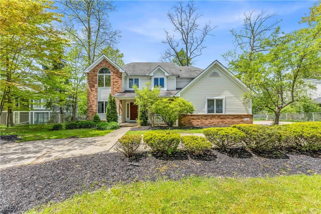 Very RARE Find - Shaker Hts. Home Built in 1998 - Great opportunity to live in Beautiful Shaker Hts with modern Floor plan