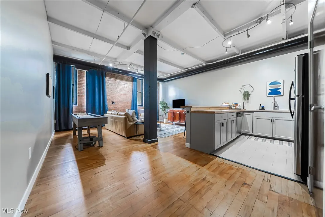 1133 W 9th Street # 305, Cleveland, Ohio,MLS Now Listing ID