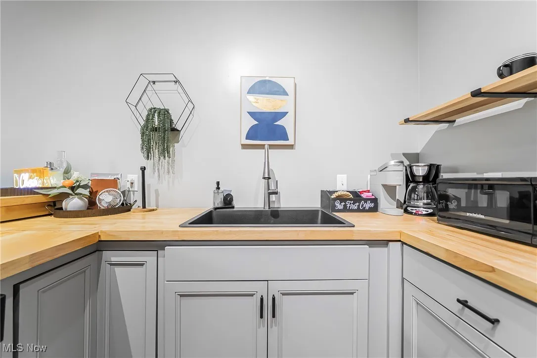 1133 W 9th Street # 305, Cleveland, Ohio,MLS Now Listing ID