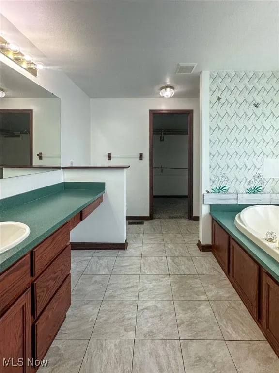 95 Cheyenne Drive, Girard, Ohio,MLS Now Listing ID