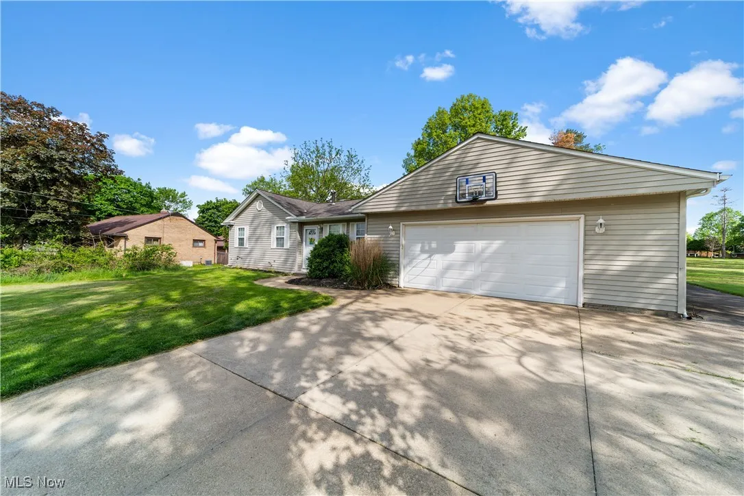 2376 W Wallings Road, Broadview Heights, Ohio,MLS Now Listing ID