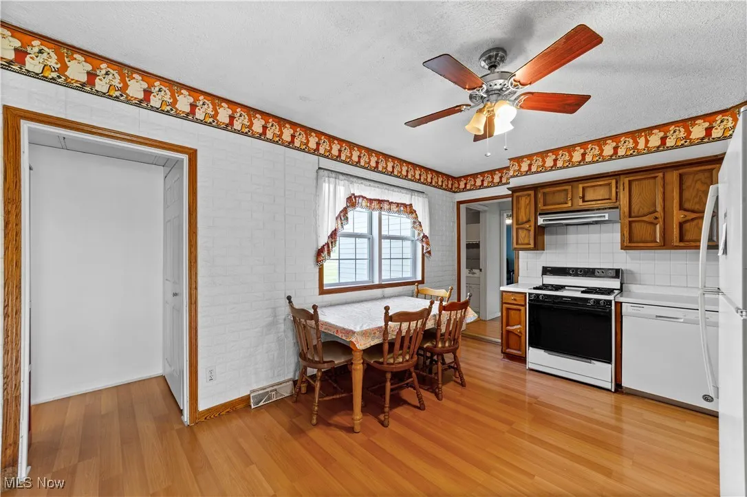 2376 W Wallings Road, Broadview Heights, Ohio,MLS Now Listing ID
